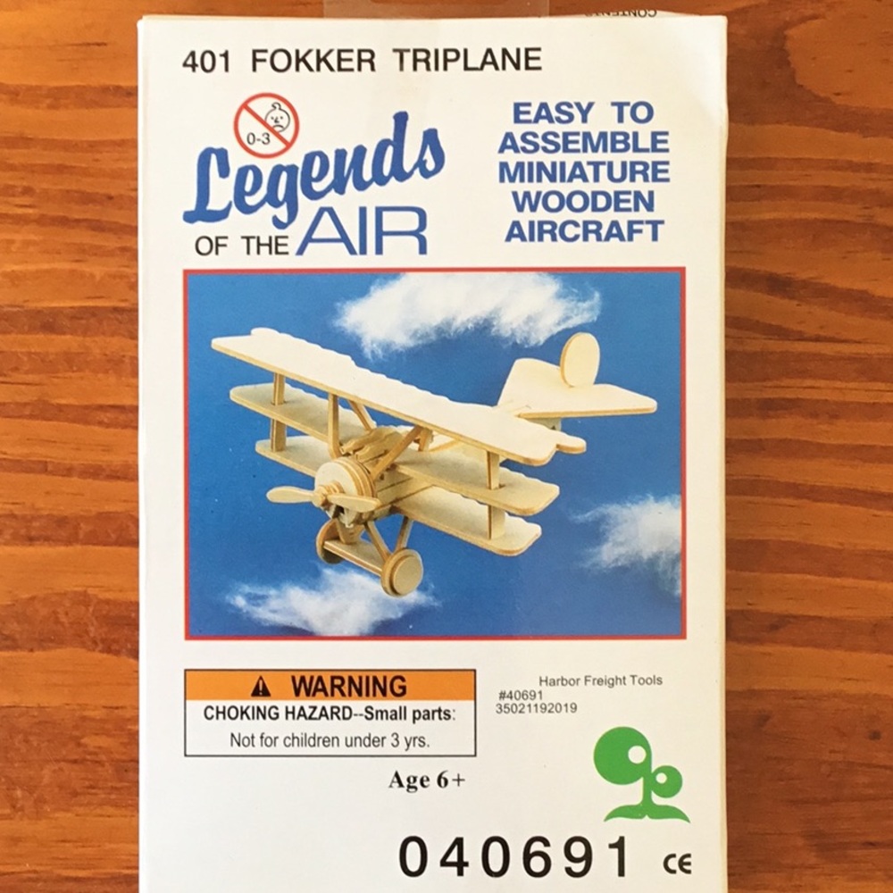 FOKKER TRIPLANE 401 wooden model kit NIB